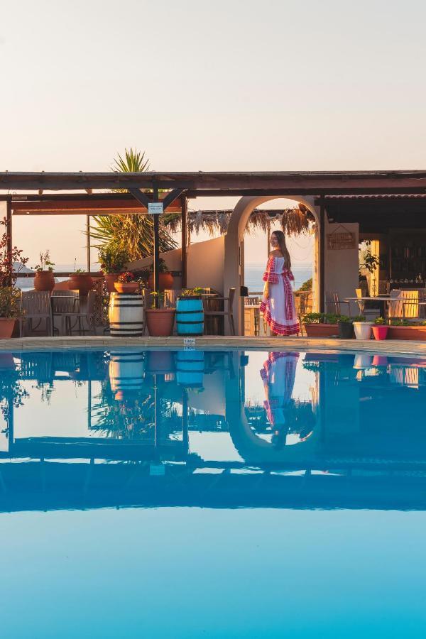 Chrissida Hotel Nea Kydonia Exterior foto